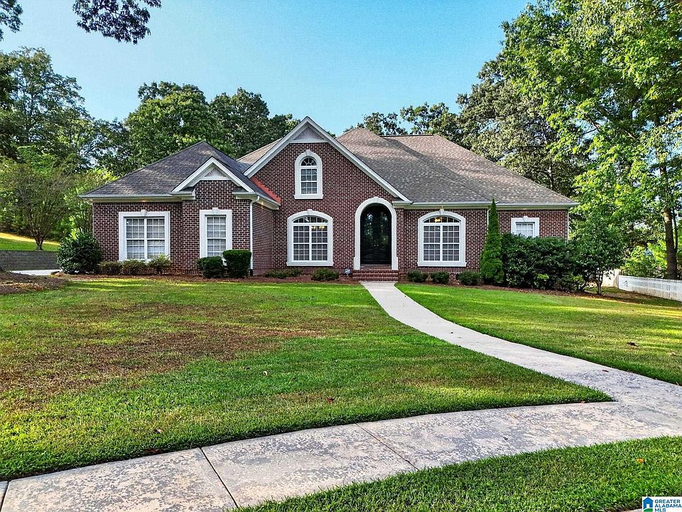 1st image of 20 Riley Cir