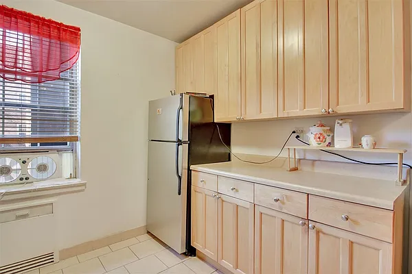 Sold by Prominent Properties Sotheby's International Realty | media 4