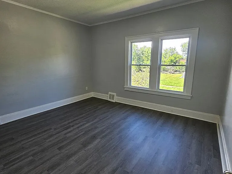 14201 Westropp Ave — Photo 30