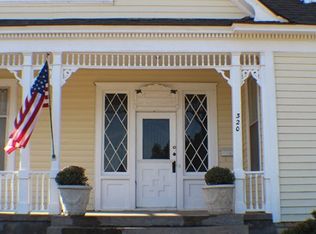 320 W Jefferson St, Mangum, OK 73554