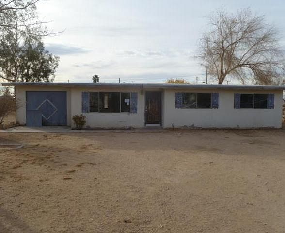2nd image of 32866 Sylvan Ave