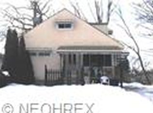 745 Pasadena Ave, Youngstown, OH