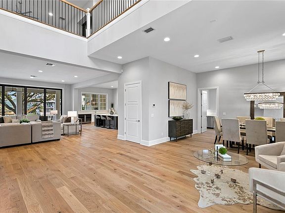 5th image of 120 Adalia Ave