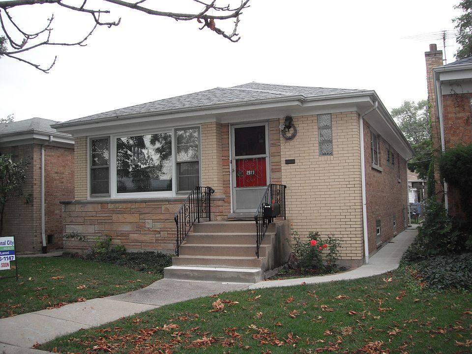 1st image of 2911 N Moody Ave