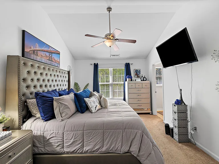 1210 Hadel Pl — Photo 21