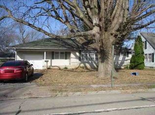 305 S Delmar Ave, Hartford, IL 62048