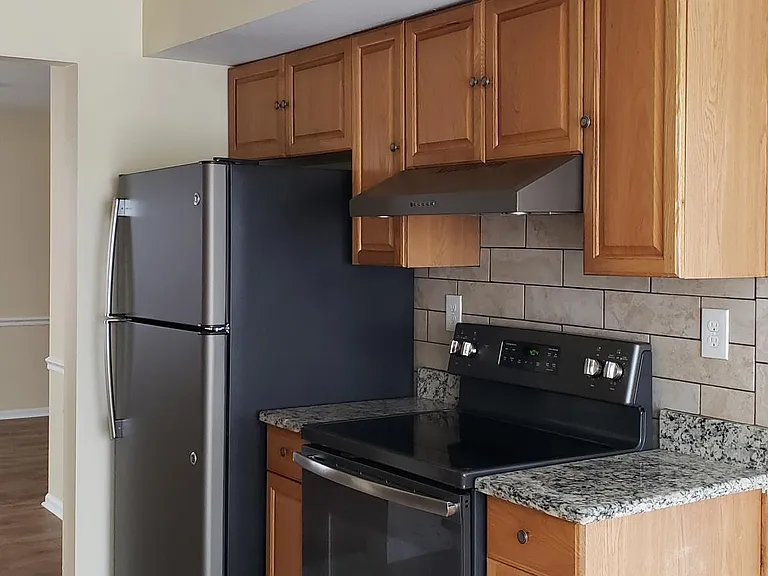 17 Fieldstone Dr — Photo 6