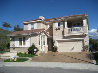 108 Crest Ct, Simi Valley, CA 93065