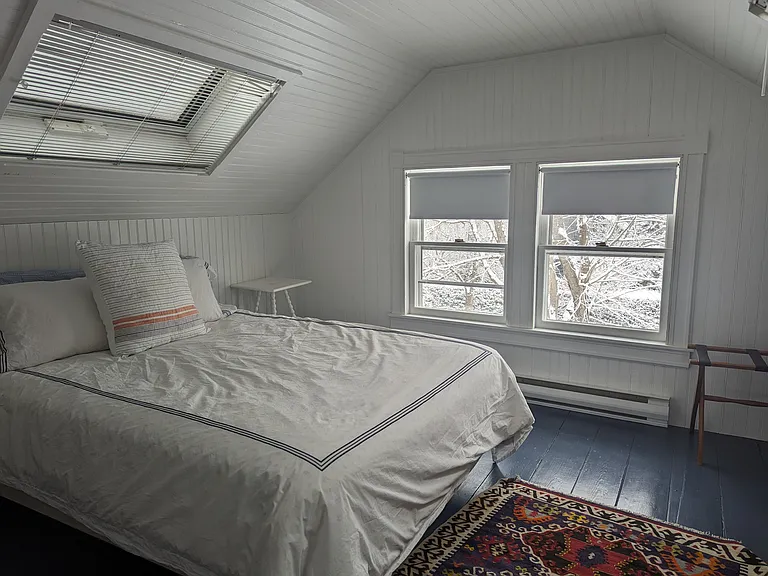 35 Meetinghouse Ln — Photo 19