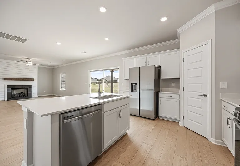 4608 Hampton Glen Cir — Photo 13