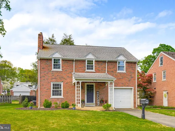 975 Salisbury Ct, Lancaster, PA 17601