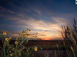 1 Sunset Rd, Great Bend, KS 67530