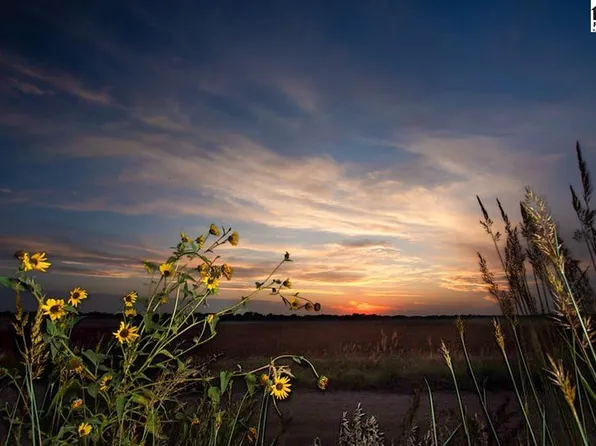 1 Sunset Rd, Great Bend, KS 67530