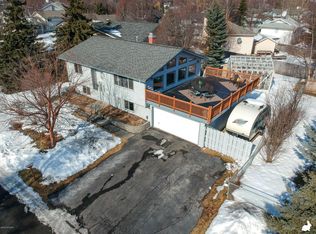 3721 Perenosa Cir, Anchorage, AK 99515