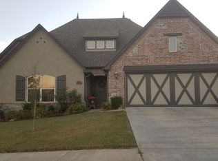 8500 Stoneshire Dr, Fort Smith, AR 72916