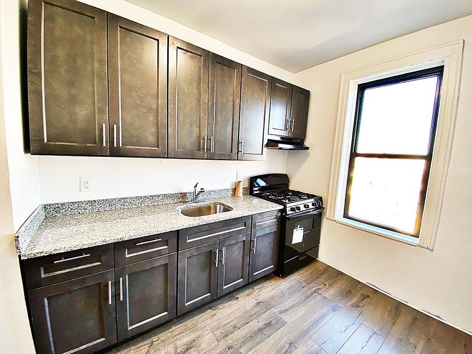 1st image of 86 Bay 26th St #4