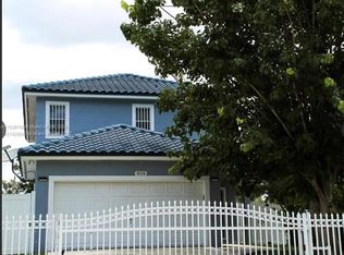 808 SW 6th St, Florida City, FL 33034