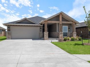 17604 Moss Farm Rd, Edmond, OK 73012