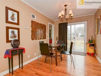 8405 Belleview Ave, Kansas City, MO, 64114