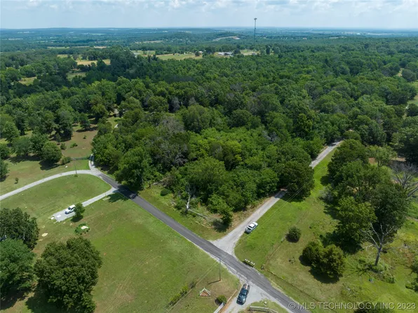 Northridge Ln, Pryor, OK 74361