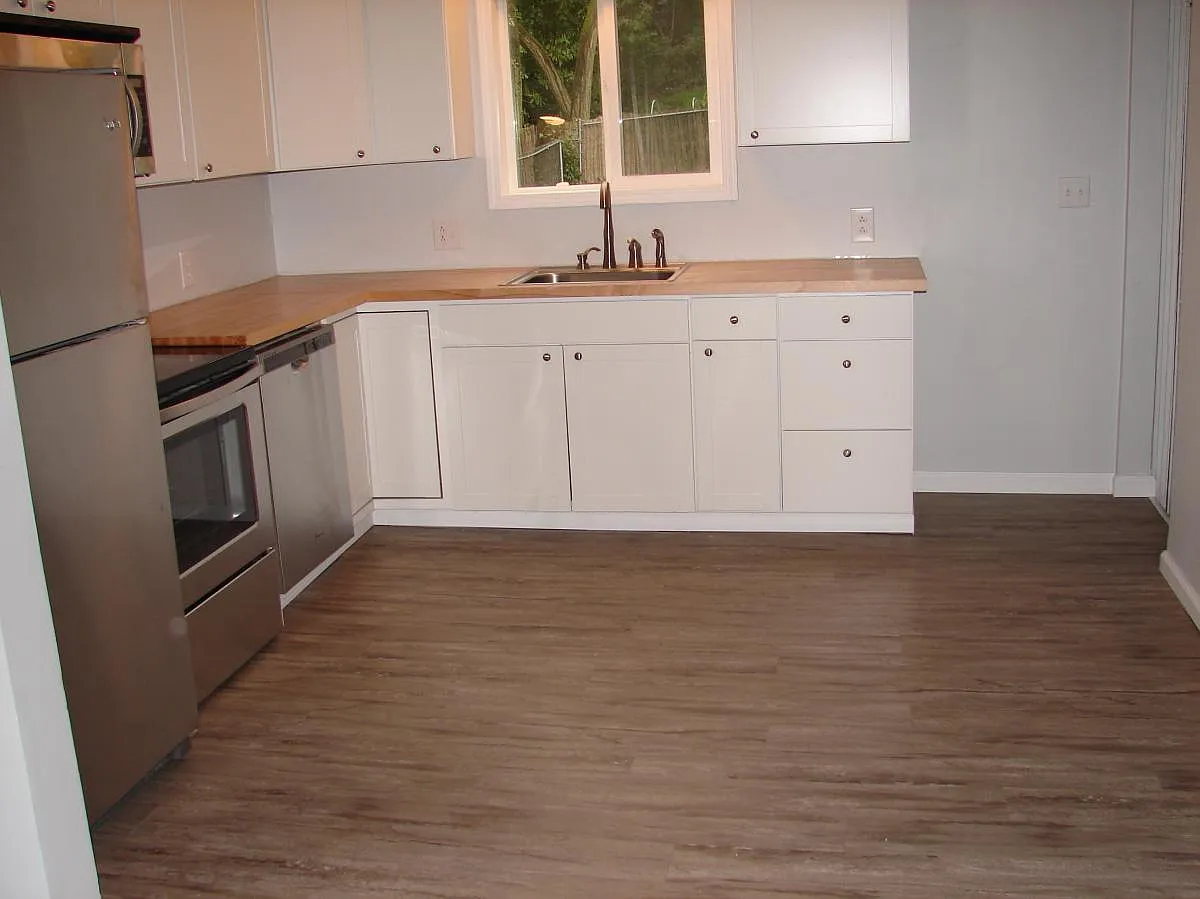 3 bed, 1512 sqft, $2,900 — Photo 2