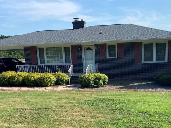 6979 28th Hwy, Iva, SC 29655