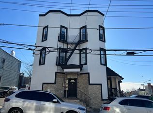 815 13th St SUITE 4, Union City, NJ 07087