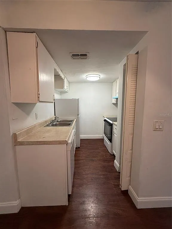 1 bed, 1.0 bath, 603 sqft, $800 — Photo 3