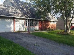 50 Dunwoodie Dr, Ulster, NY 12401
