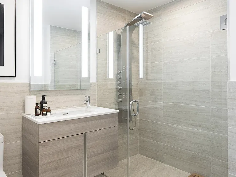 96 76th St #3D — Photo 4