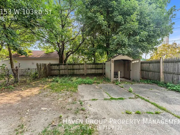 3153 W 103rd St — Photo 23