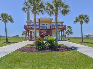 4006 Warrior Ct, Galveston, TX 77554