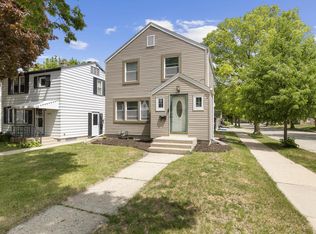 2476 S 75th STREET, West Allis, WI 53219