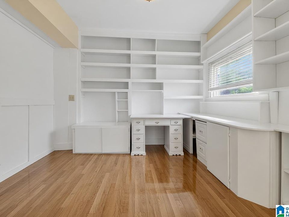 49th image of 214 South St E