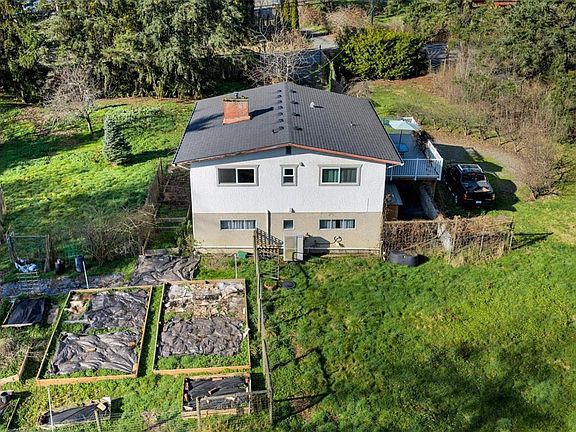 3rd image of 6767 Somenos Rd