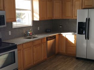 8 Rudolph Ct, Cohoes, NY 12047