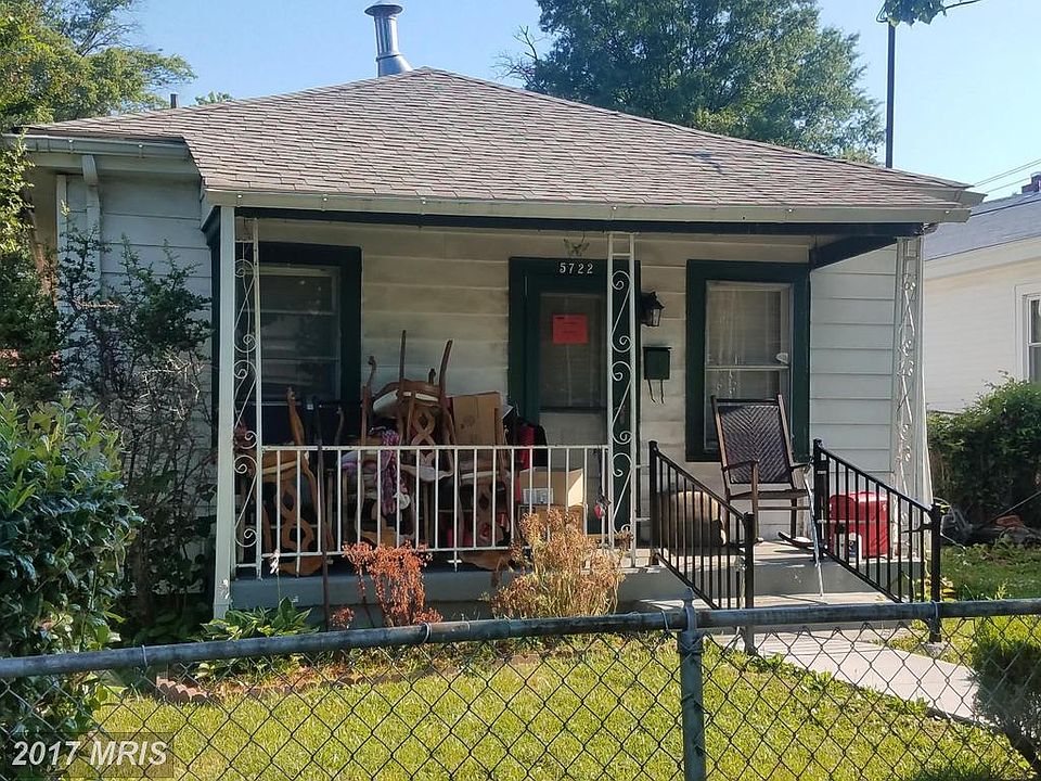 2nd image of 5722 Foote St NE
