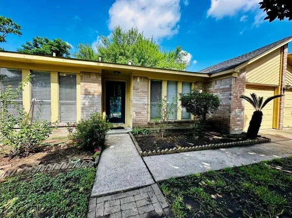 13915 Elkwood Dr, Houston, TX 77038