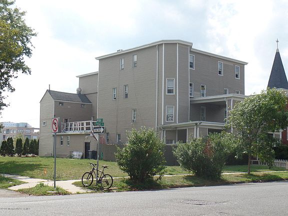 2nd image of 302 1st Ave