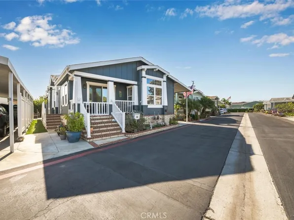 16222 Monterey Ln Space 200, Huntington Beach, CA 92649