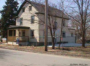 571 Lower Elizabeth, Granville, NY 12832