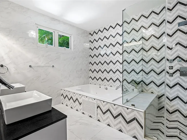 446 Dorado Bch — Photo 28