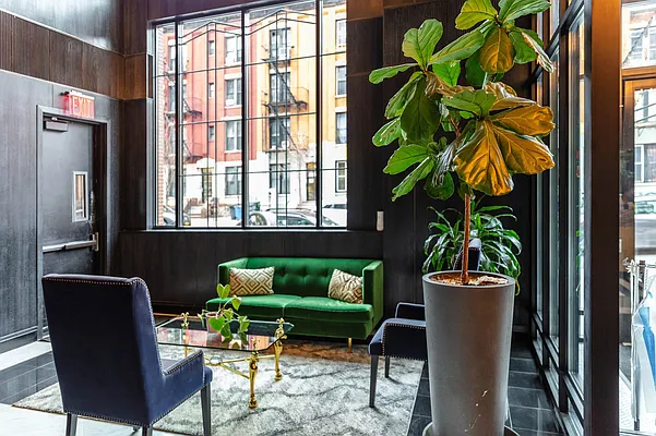 Rented by Premier One Realty LLC | media 18