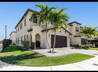 9885 W 34th Ct, Hialeah, FL 33018