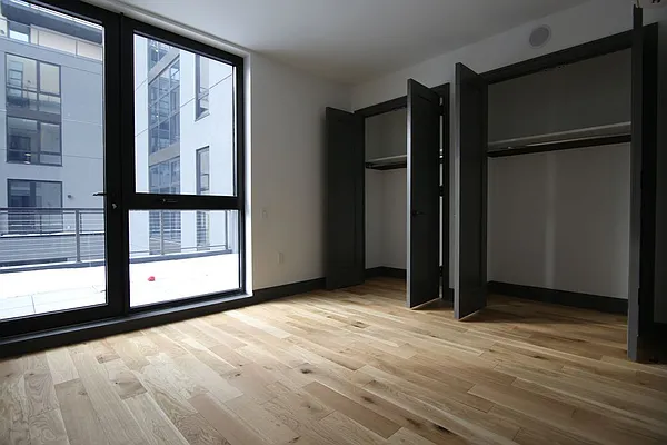 Rented by The KCI Group | media 44