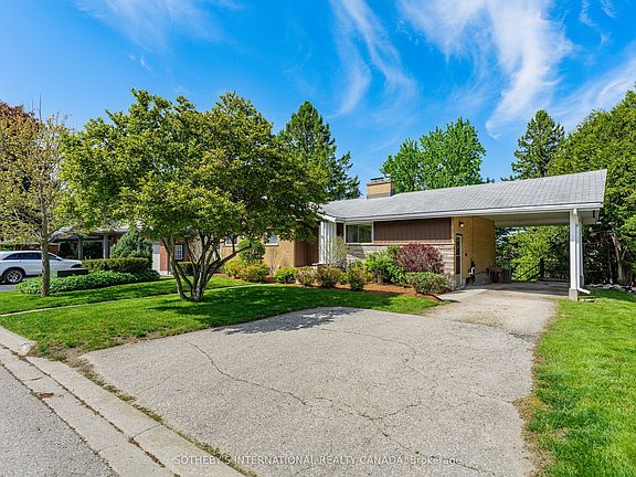 3rd image of 33 Linndale Rd
