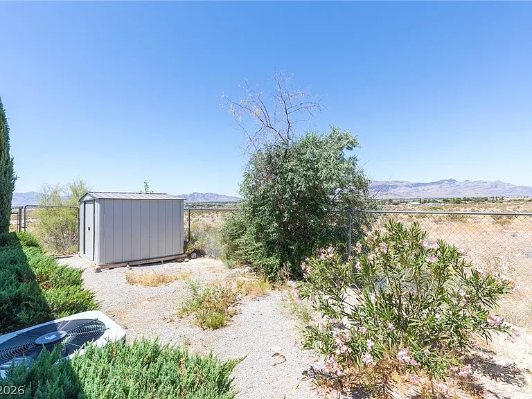 1130 E Mesquite Ave — Photo 28