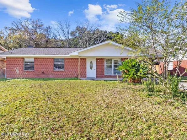 104 Lassere Cir, Long Beach, MS 39560