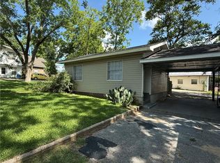 4910 Rainbow Cir, Eight Mile, AL 36613