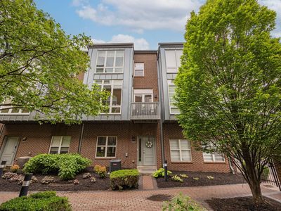 994 S Front St, Columbus, OH, 43206
